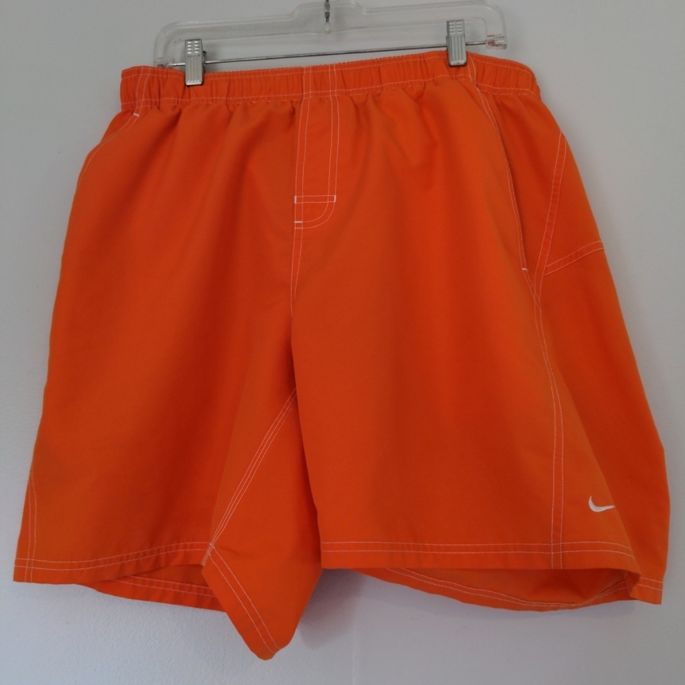 Nike Dri fit Shorts Mens 2XL Orange Unlined Pockets Drawstring Athletic
